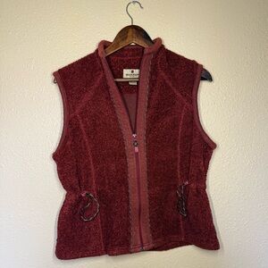 Woolrich Burgundy Textured Vest